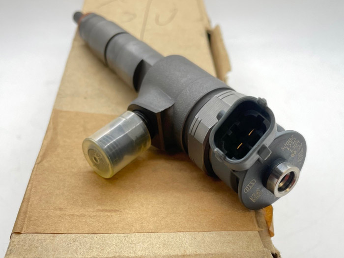 0445110340,Bosch Fuel Injector